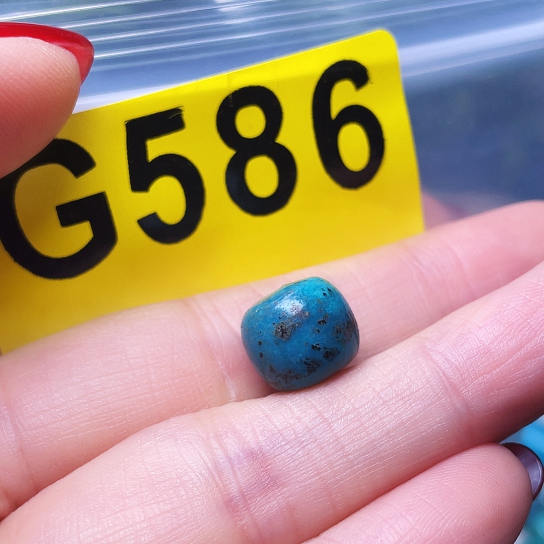 十堰原生态绿石头特色手工配饰