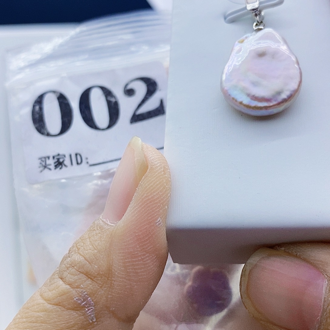 颈饰淡水珍珠钛钢
