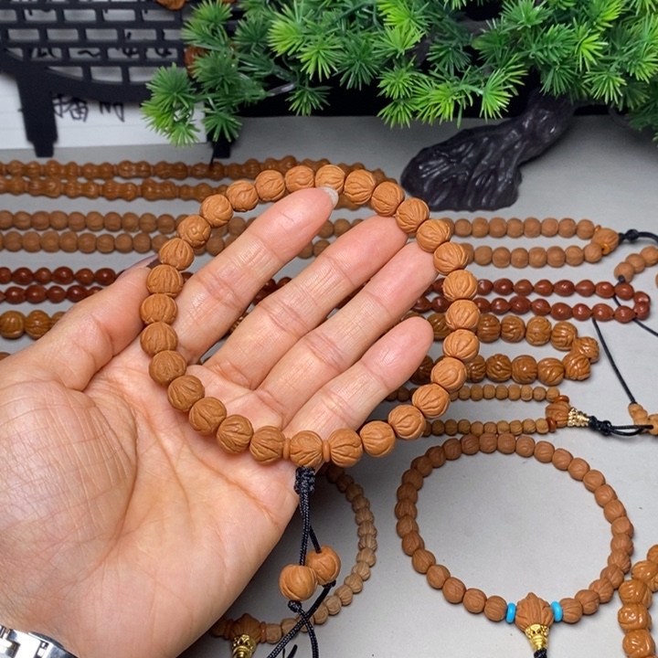 桃核手串玉龙脊手持