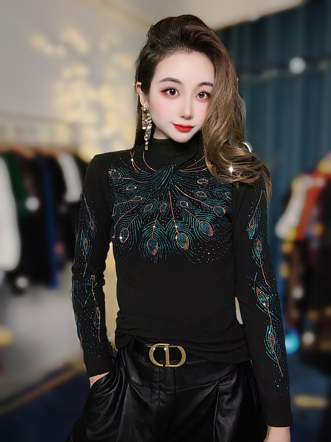 【冬款保暖】孔雀开屏新款半高领打底保暖女装欧货重工烫钻长袖女