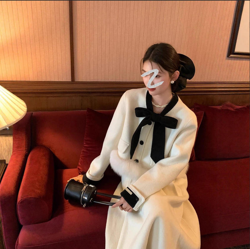 码加加51975蝴蝶结名媛2025秋冬新款气质小香风时尚大码套装