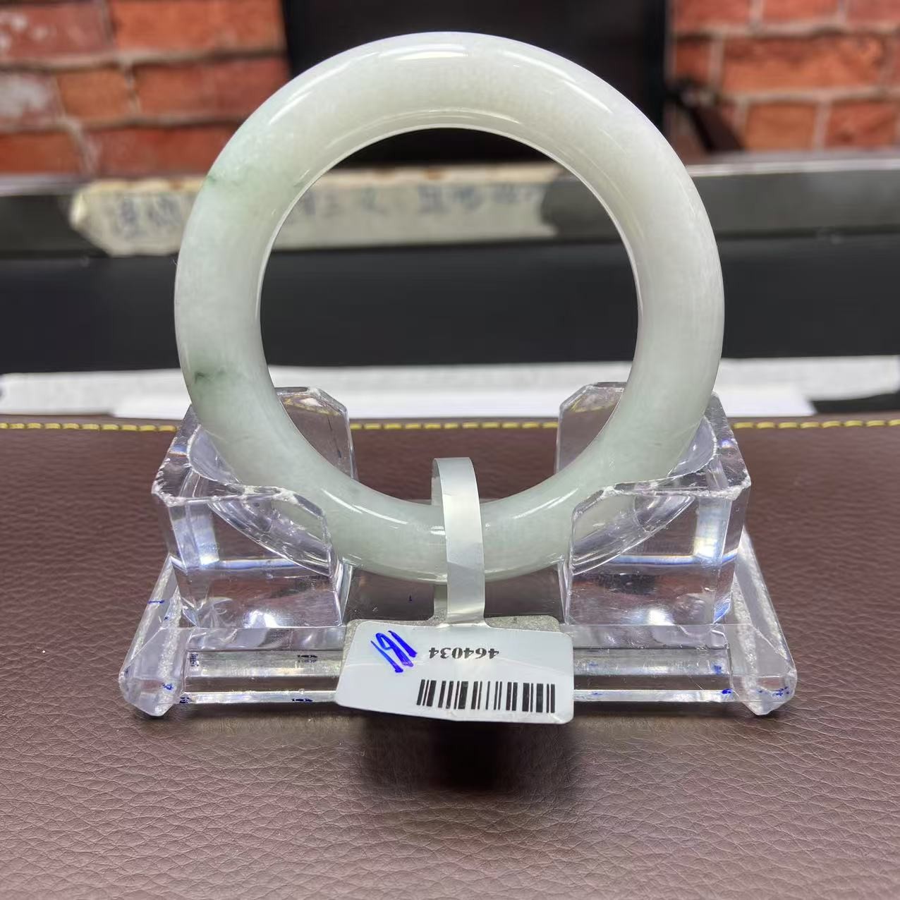 毛货手镯需精细抛光/161