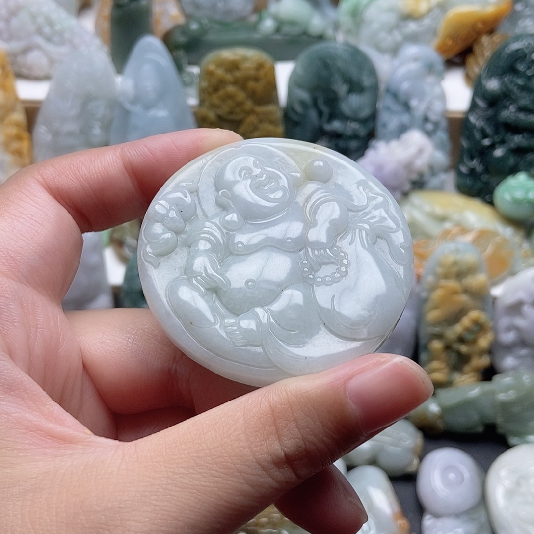 翡翠未镶嵌颈饰翡翠