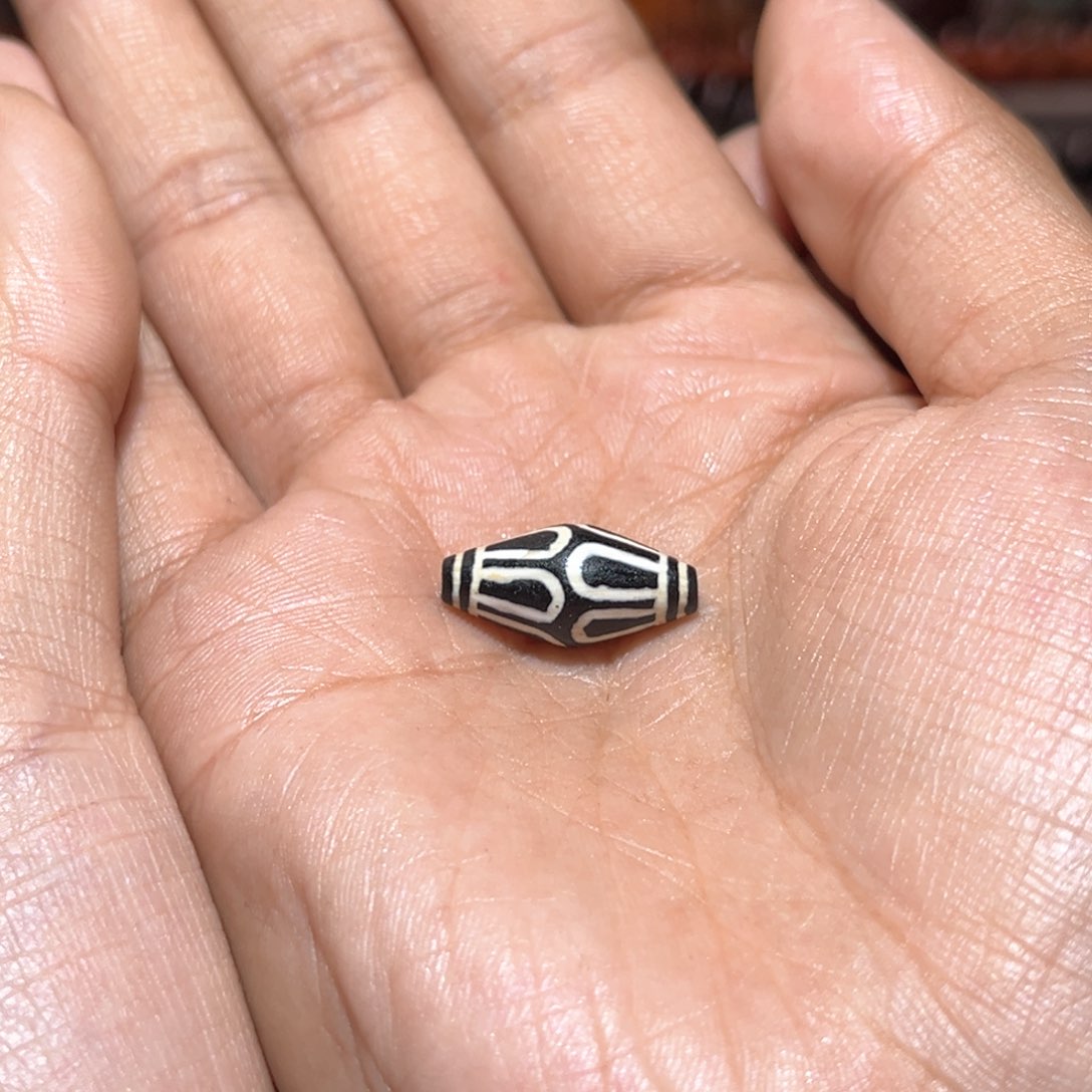 玛瑙/玉髓珠宝奇石未镶嵌小*锅