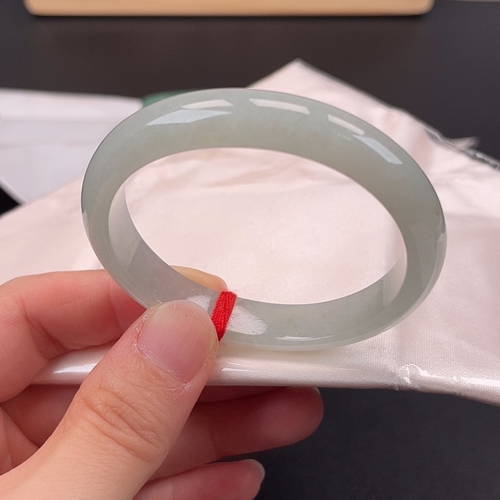 翡翠未镶嵌手镯贵妃8