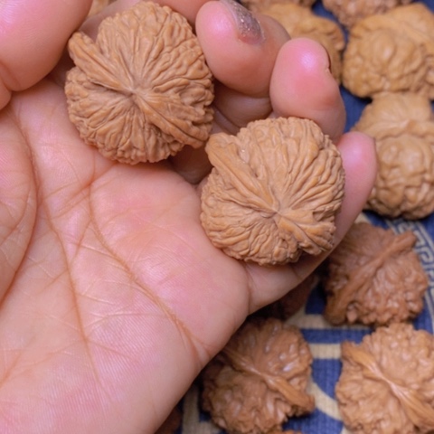【闪购商品】文玩核桃吊坠豫**瑞白狮子37