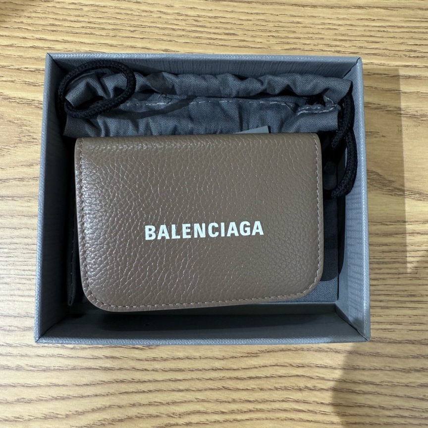 未使用 Balenciaga/巴黎世家 (pm)T恤 全新原盒/7112