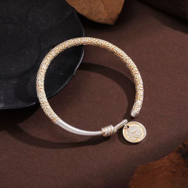 足银9999实心精美30g 平安大吉描金开口镯 货号 007