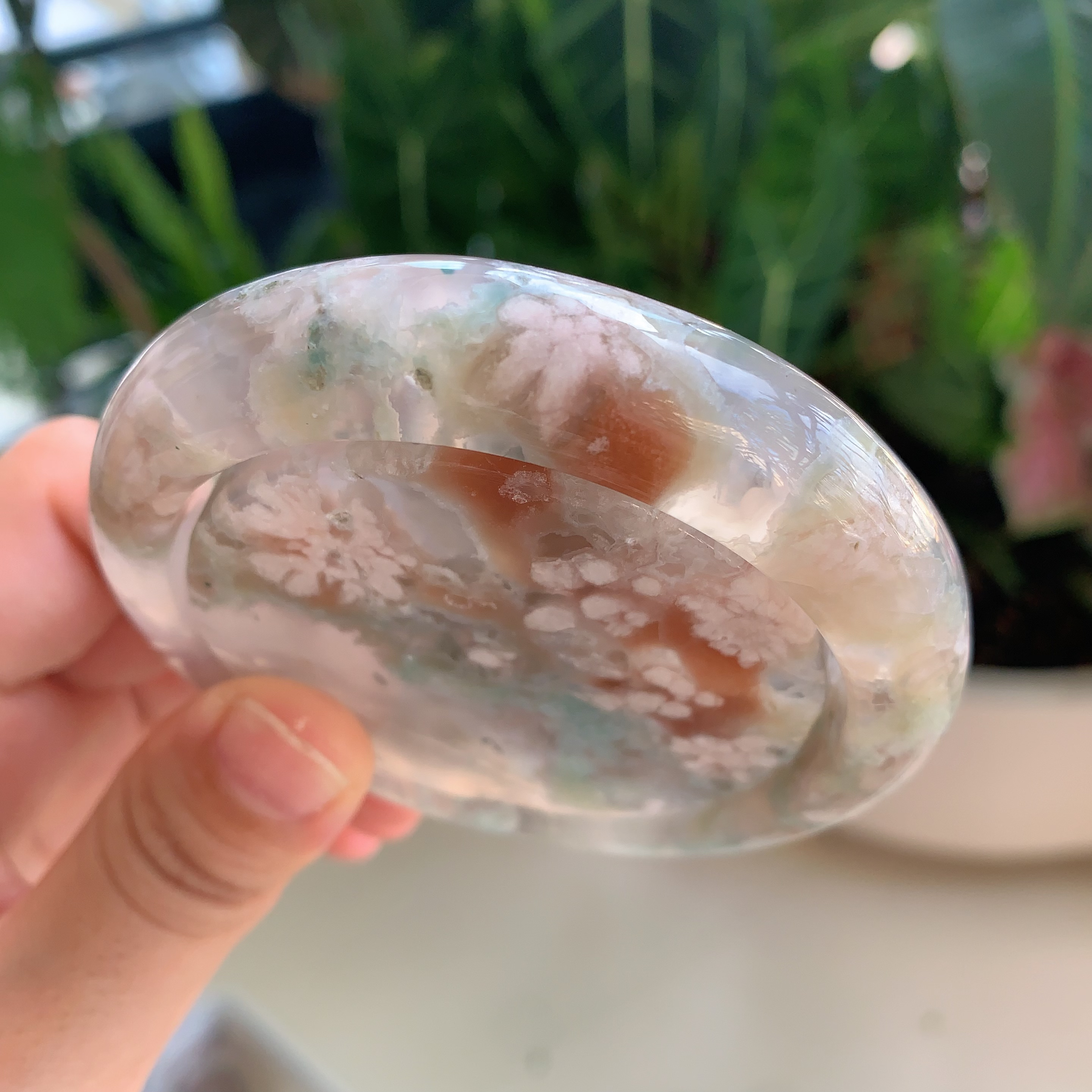 59.3 | 绿炸花菜园板料樱花玛瑙手镯正圈，多处修补不明显
