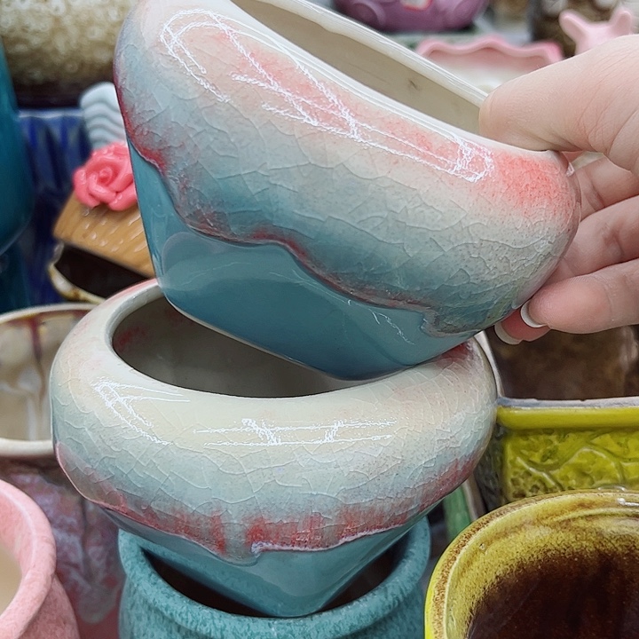 多肉绿植陶瓷花盆9.9包邮，有孔