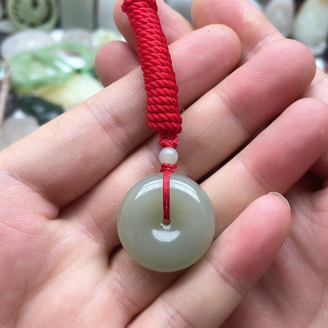 和田玉扣子吊坠未镶嵌