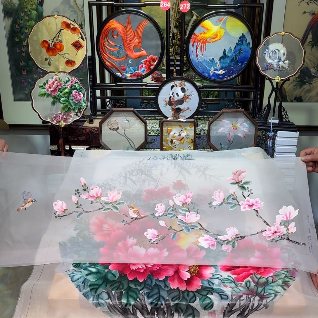 刺绣刺绣工艺精湛