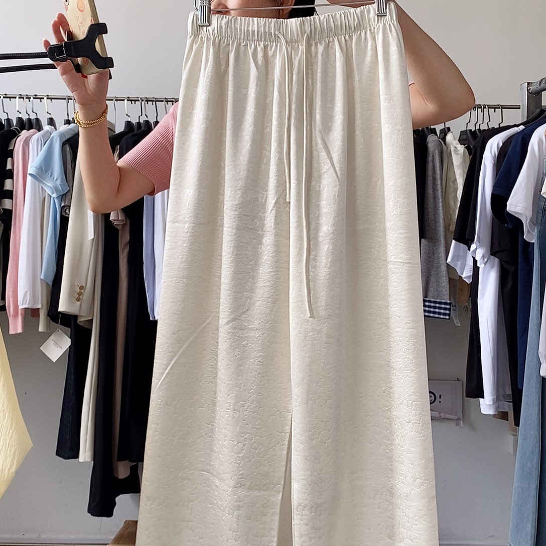 白色休闲裤130斤内穿