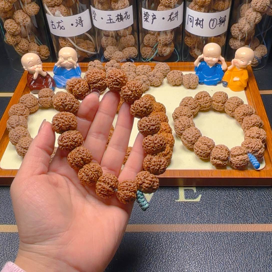 金刚菩提吊坠6瓣21尺寸