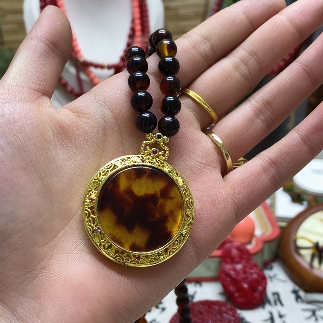 非金属项链8m的带牌