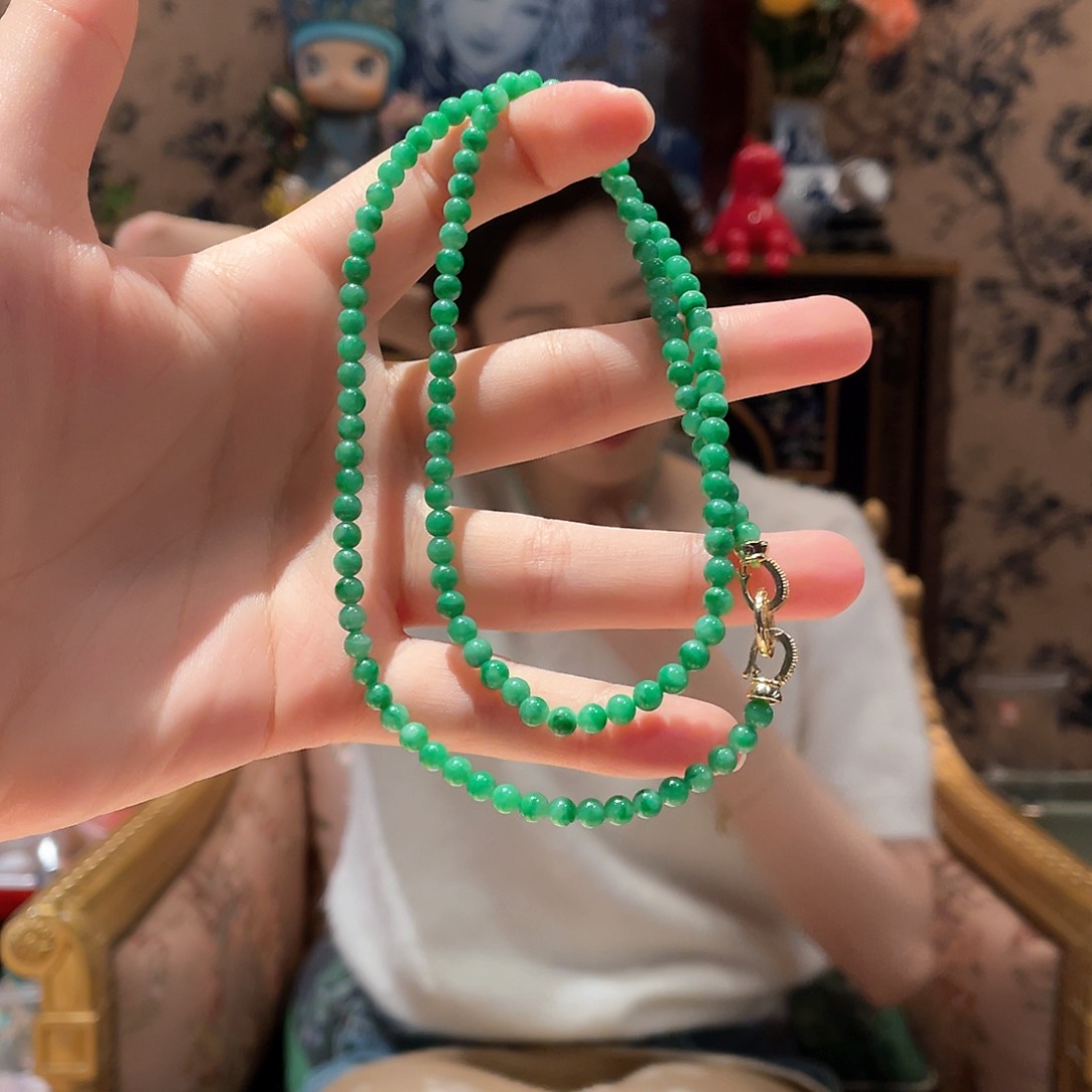 翡翠颈饰未镶嵌2号