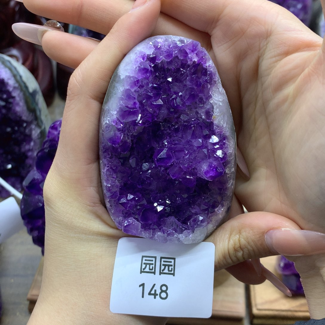 紫晶大型摆件（非配饰）未镶嵌