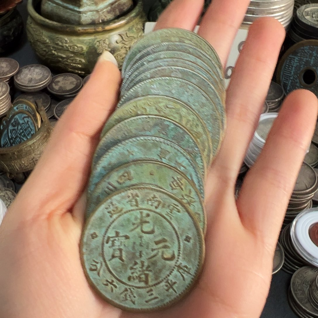 金属复古风格铜板