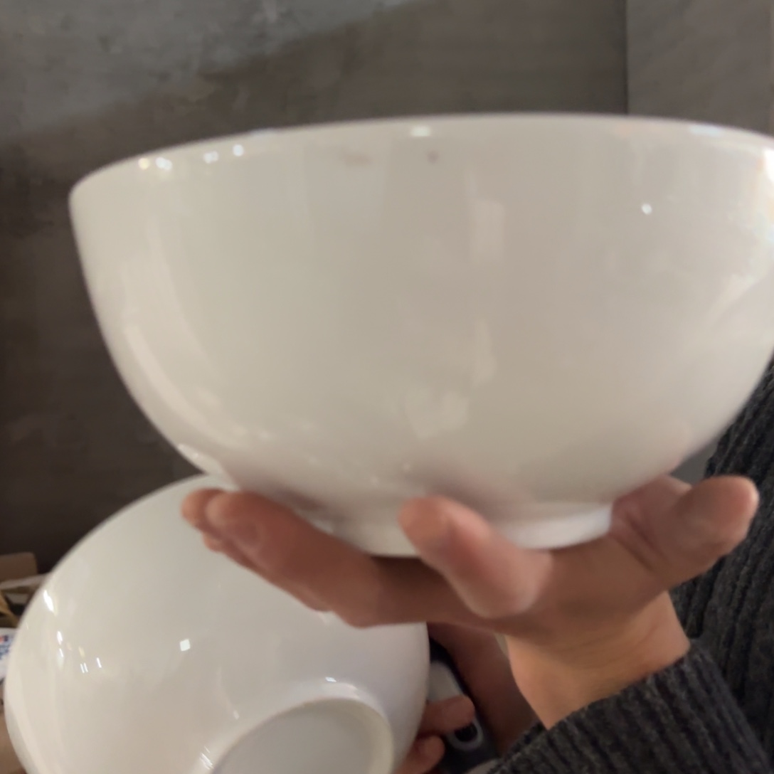 陶瓷8英寸高白泥大奥碗2只微瑕