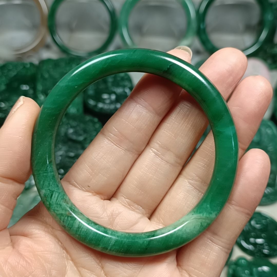 羽***翼独山玉未镶嵌手镯