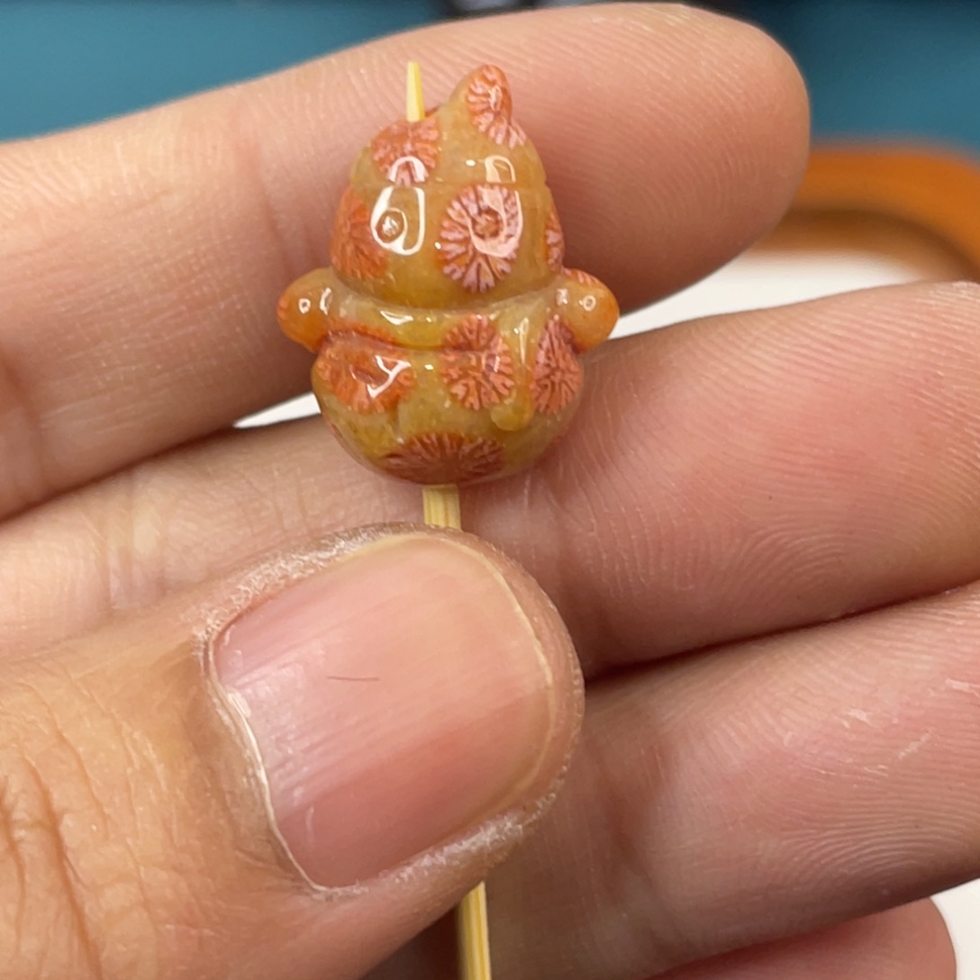 未镶嵌手镯硅化玉