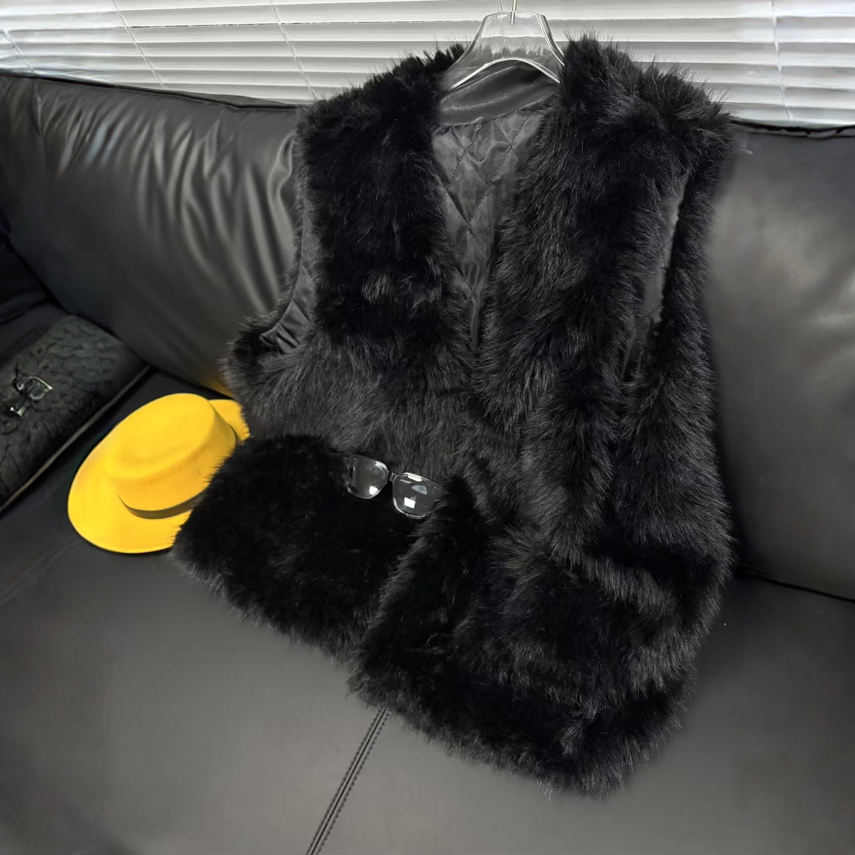 大萍子家 宽松型时尚冬季中长款厚款毛马甲3027