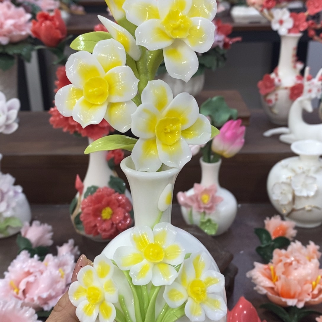 摆件陶瓷手工花摆件