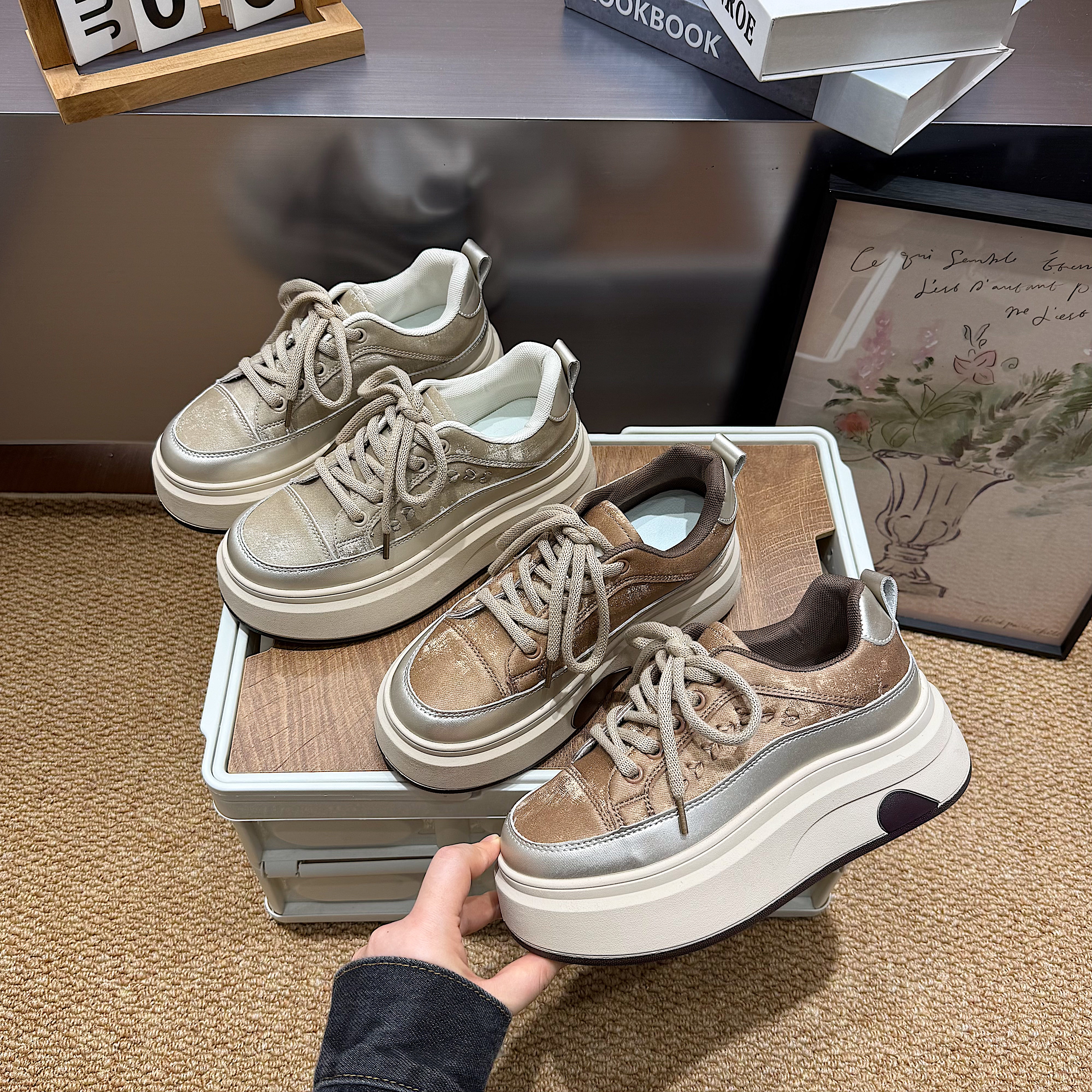 【复古甜心】厚底小白鞋休闲女鞋秋季新款2025爆款板鞋女百搭小白鞋