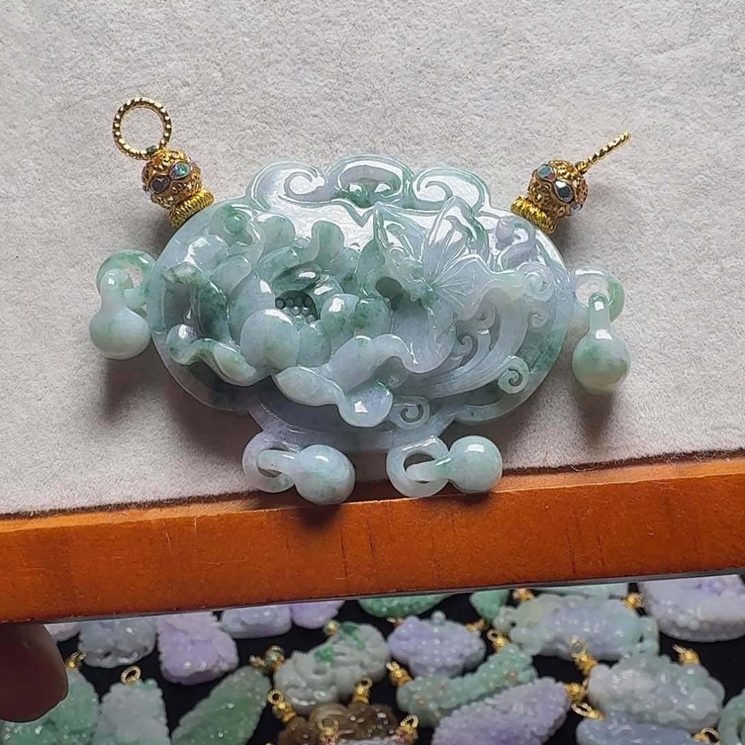 吊坠(赠链)未镶嵌翡翠