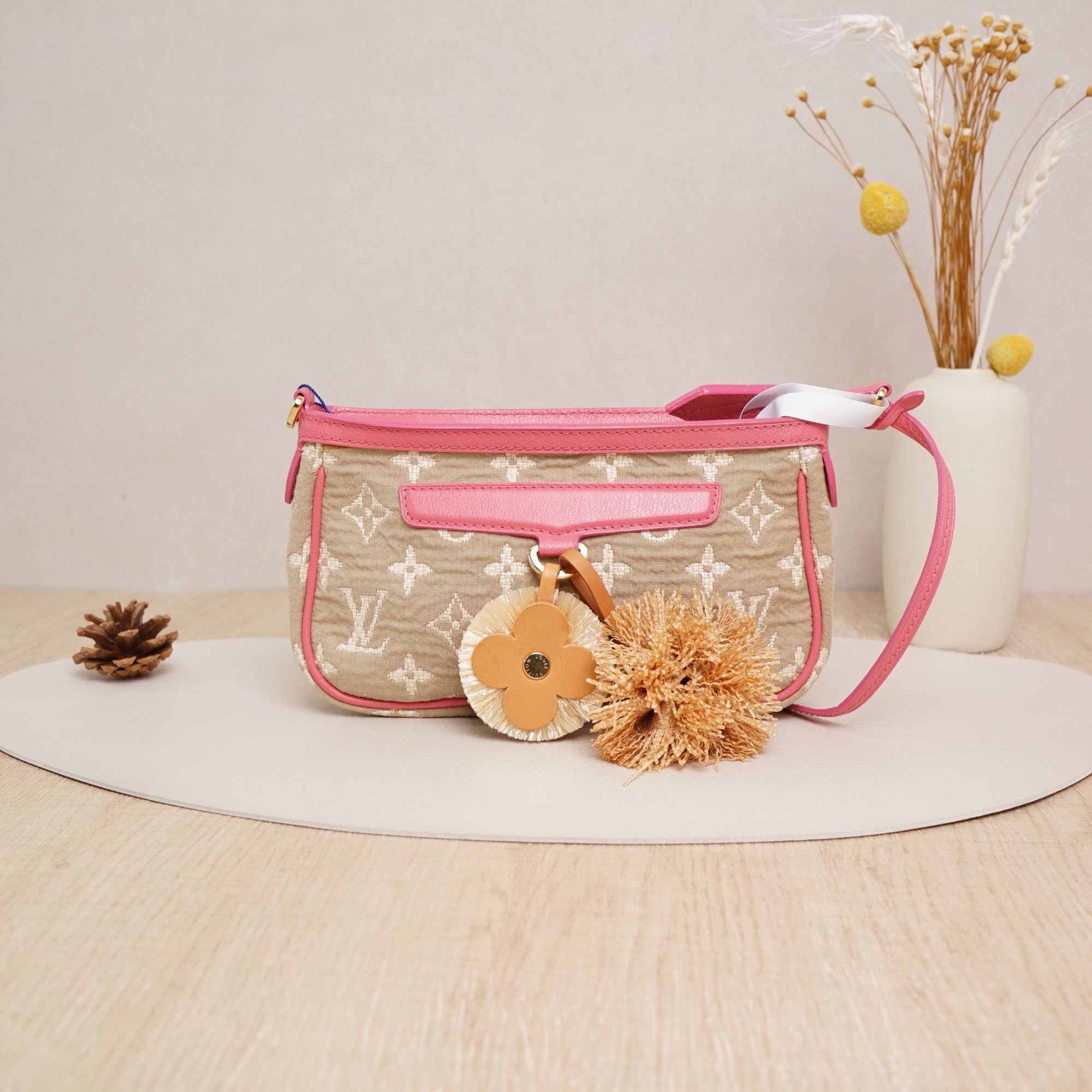 95新 LouisVuitton/路易威登 限定小麻将包马卡龙色拼粉/DS036068