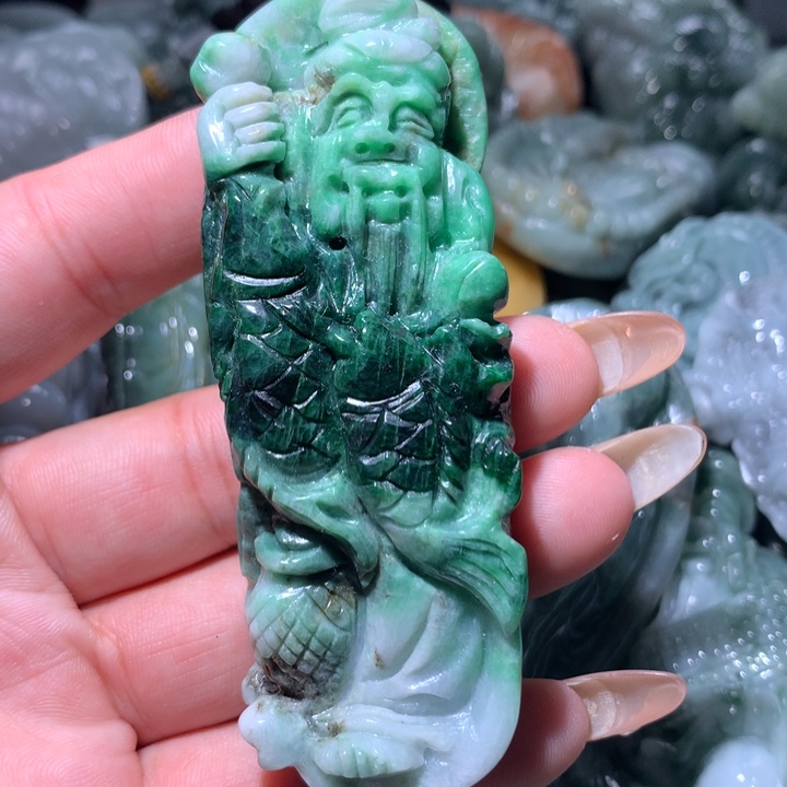 翡翠未镶嵌颈饰保真天然A货翡翠