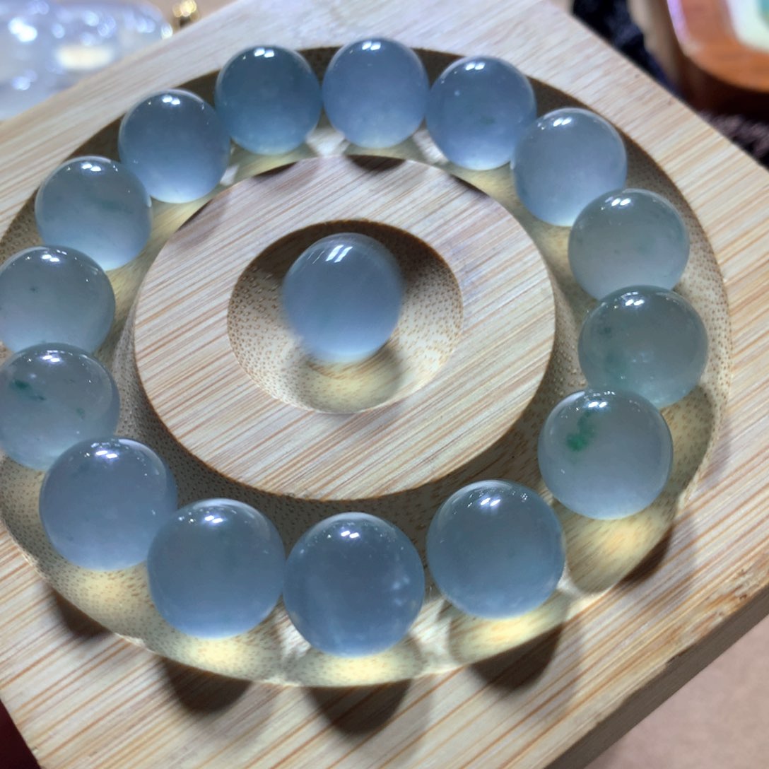 翡翠颈饰未镶嵌天然缅甸翡翠手串