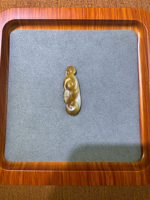 和田玉红糖如意吊坠4.4g
