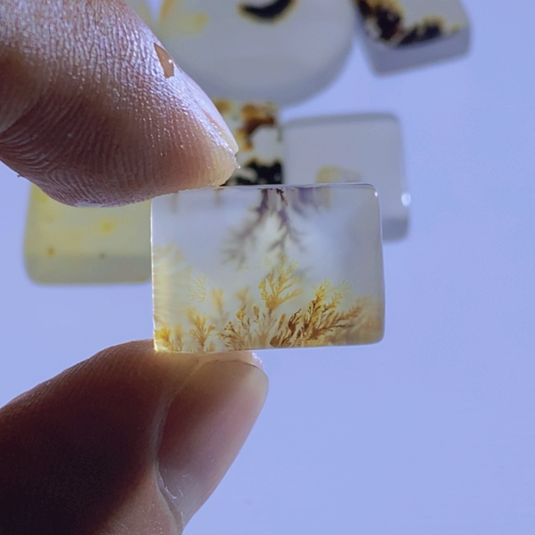 玛瑙/玉髓颈饰未镶嵌斤*斤