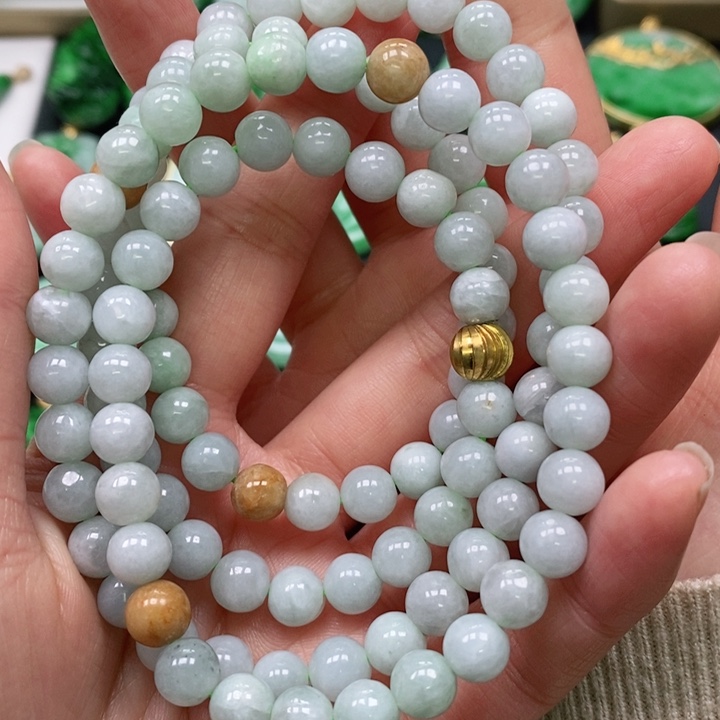 翡翠颈饰未镶嵌吊坠