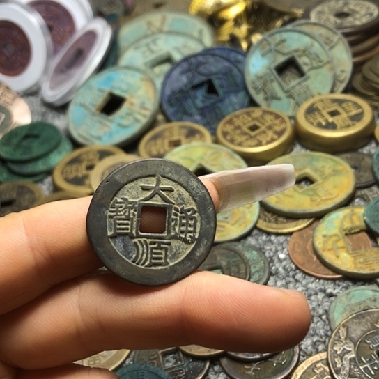 温***阳铜现代仿制工艺品