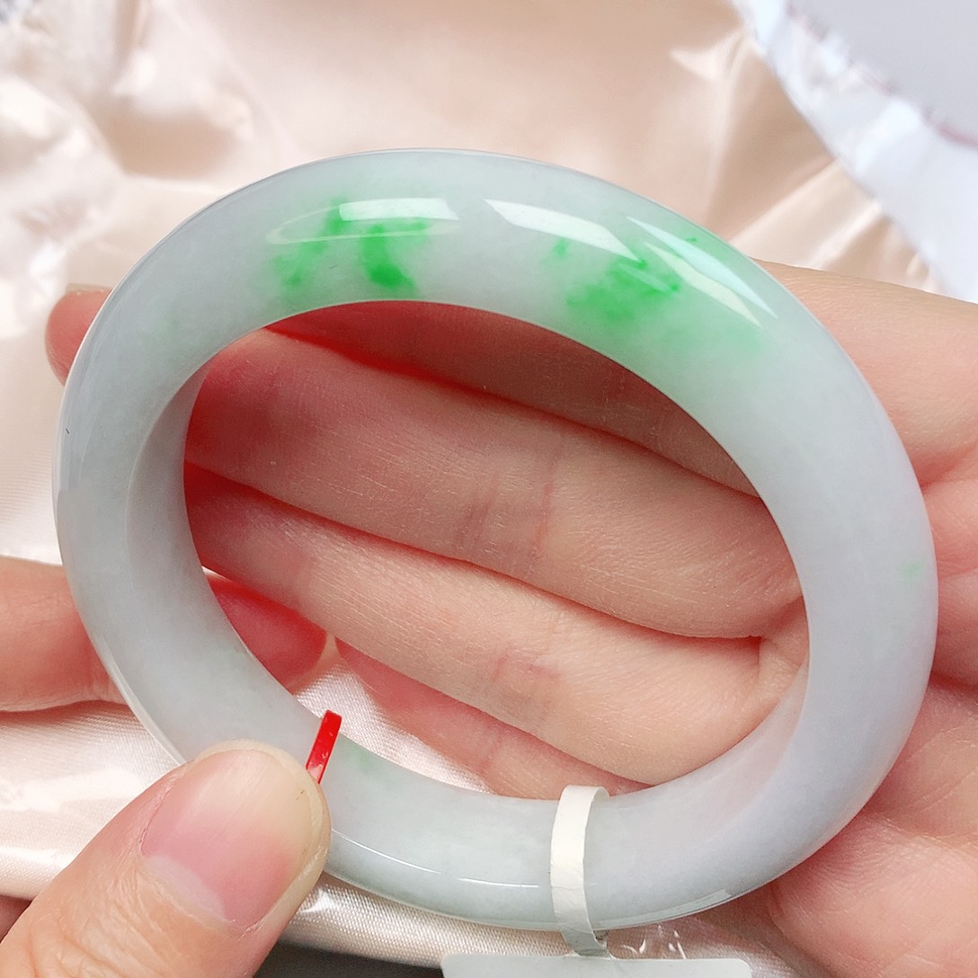 翡翠手镯未镶嵌抖音849