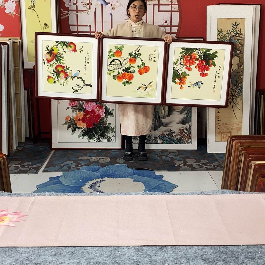 国画手写手绘国画作品带框