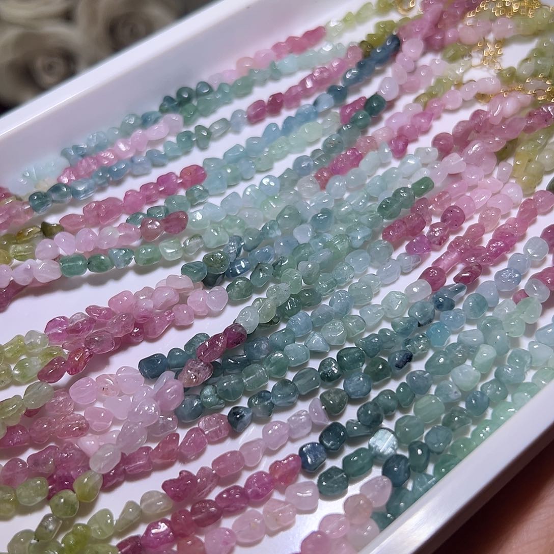 水晶手链未镶嵌碧玺原石手链 48小时鉴赏