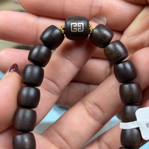 沉香手串白棋雷击树心油然老料