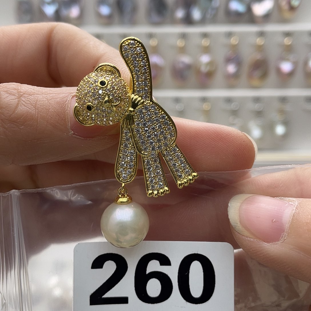 淡水珍珠颈饰未镶嵌