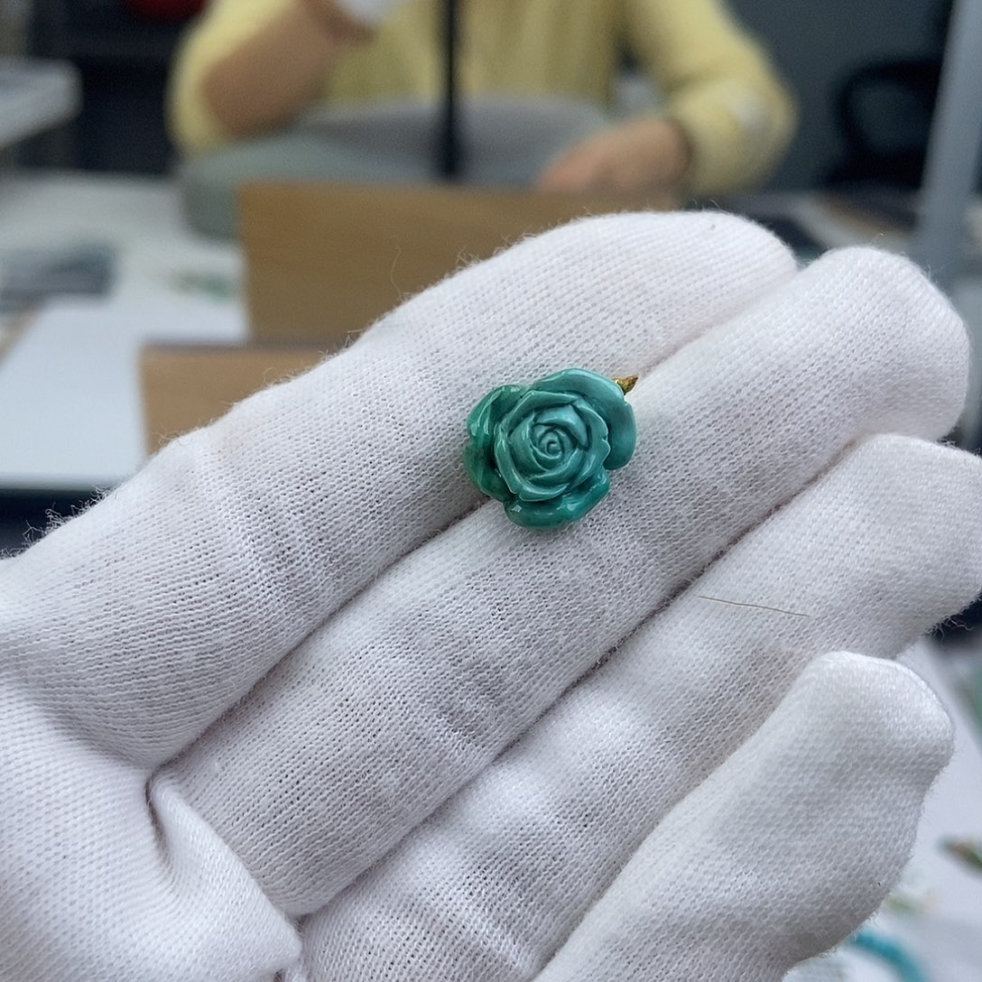 绿松石未镶嵌珠宝奇石