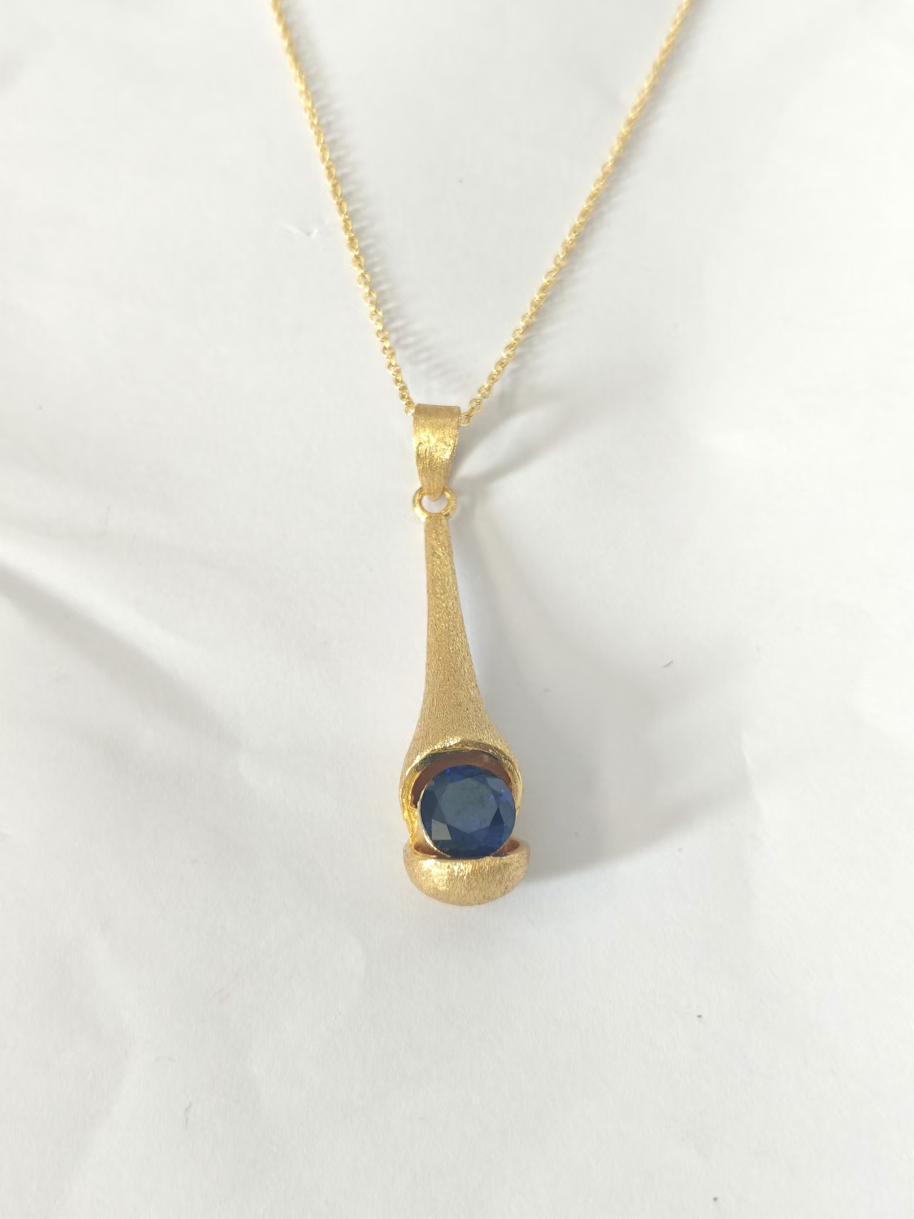 小众设计简单经典吊坠HT8162