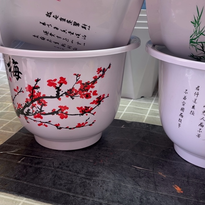 塑料4个带托230新款梅兰竹菊（口径23高17）