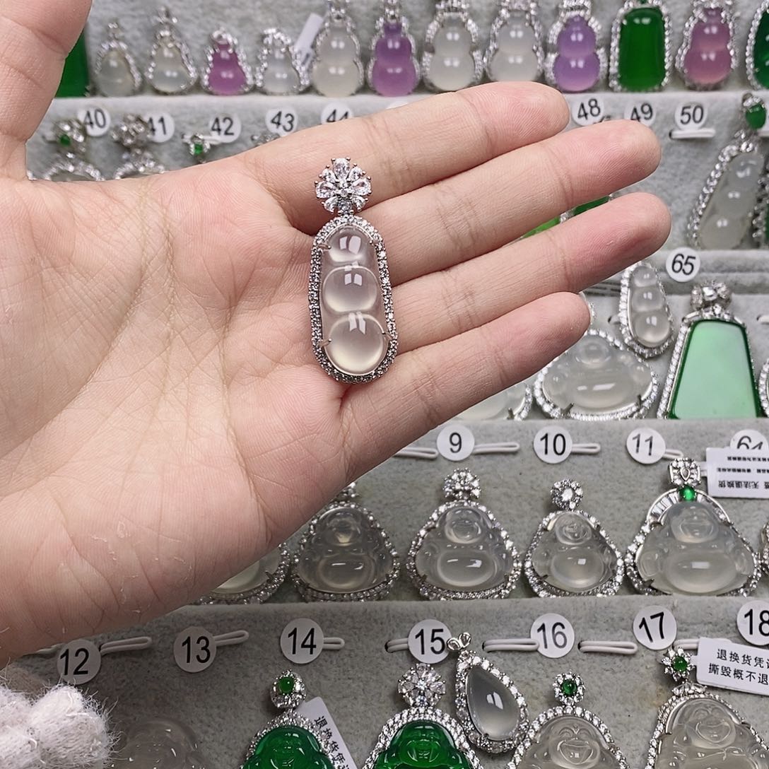 林***玛瑙/玉髓合金颈饰