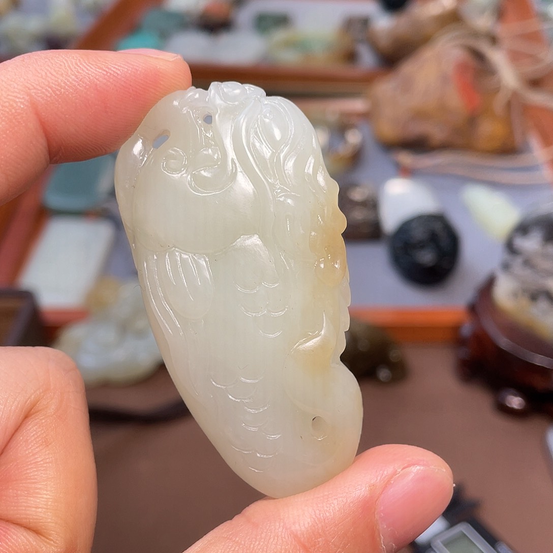 和田玉颈饰未镶嵌