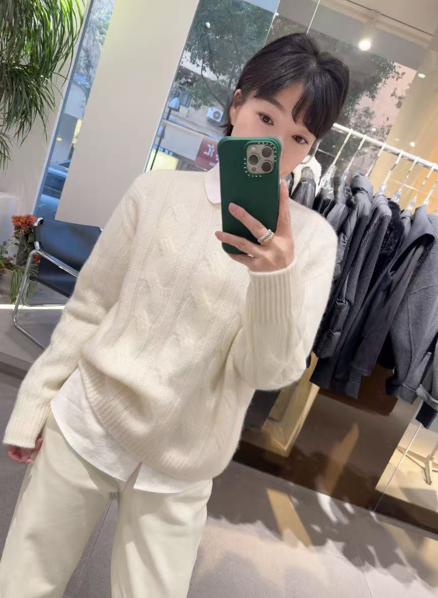 春苗女装    纯山羊绒麻花上衣     时尚百搭毛衣针织衫