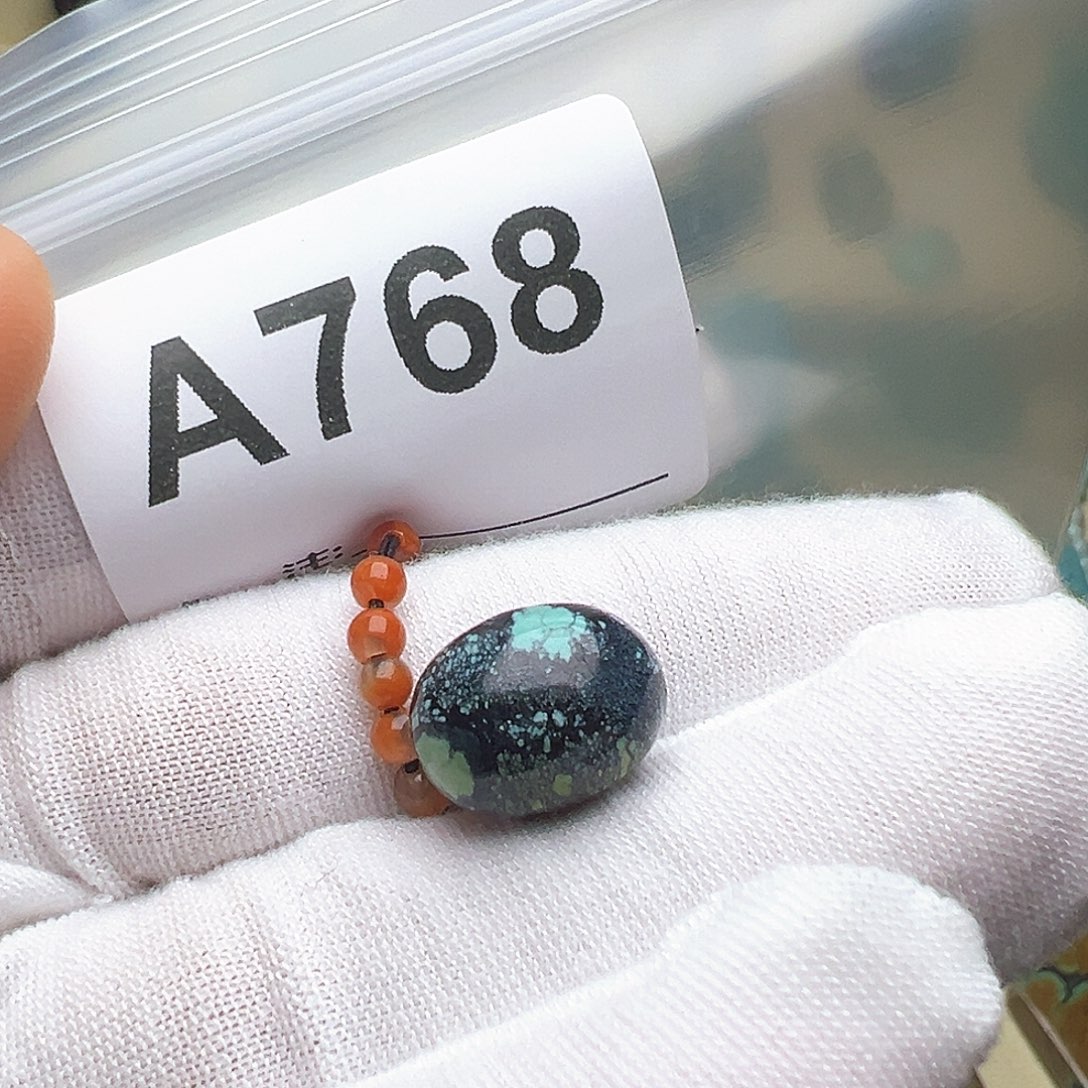 南红玛瑙未镶嵌珠宝奇石