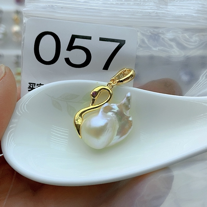 淡水珍珠颈饰银S925镶嵌