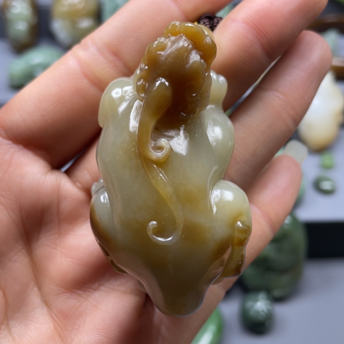 【闪购商品】和田玉吊坠未镶嵌